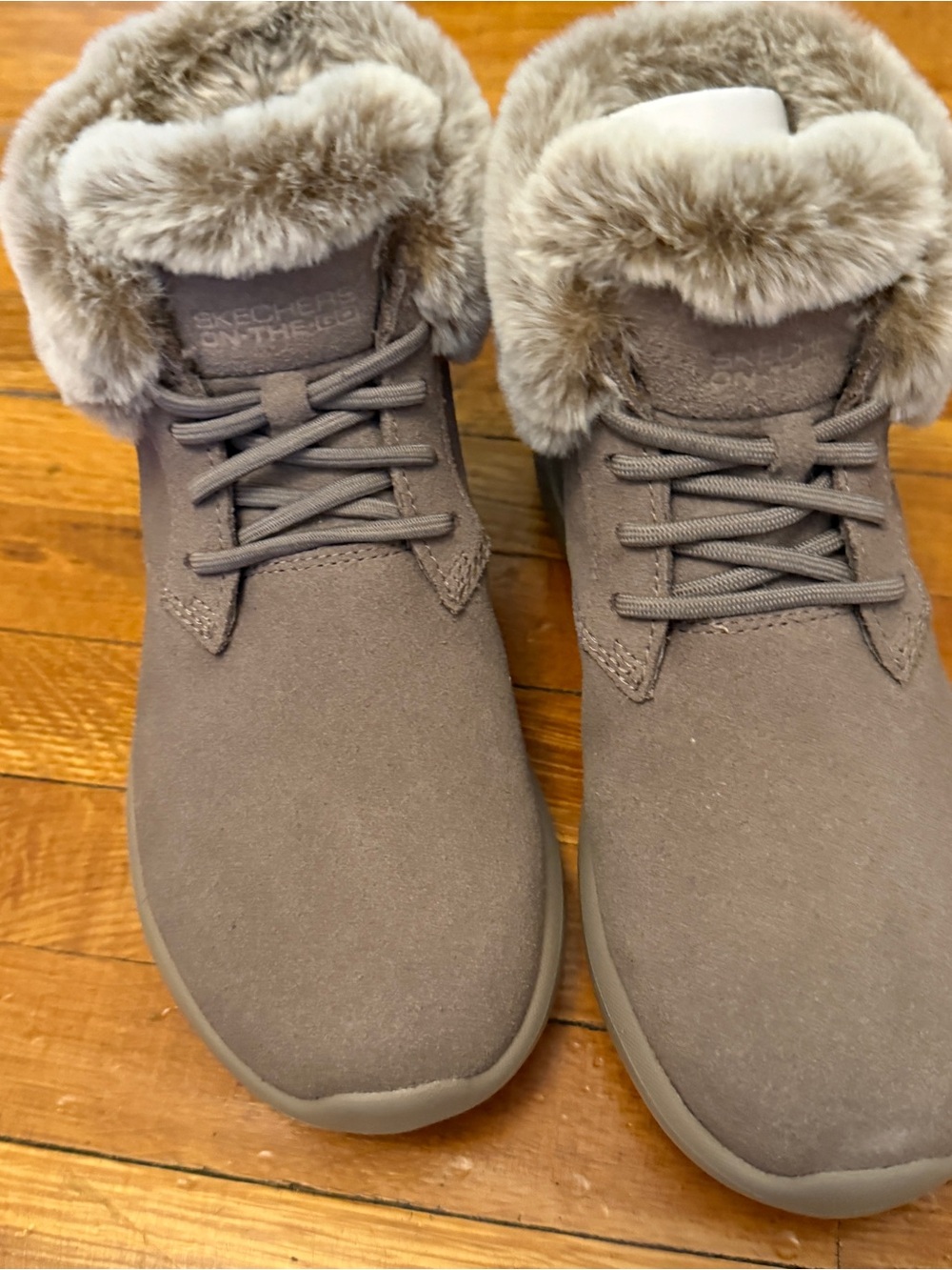 Skechers Women's Taupe Faux-Fur Lace-Up Ankle Boots